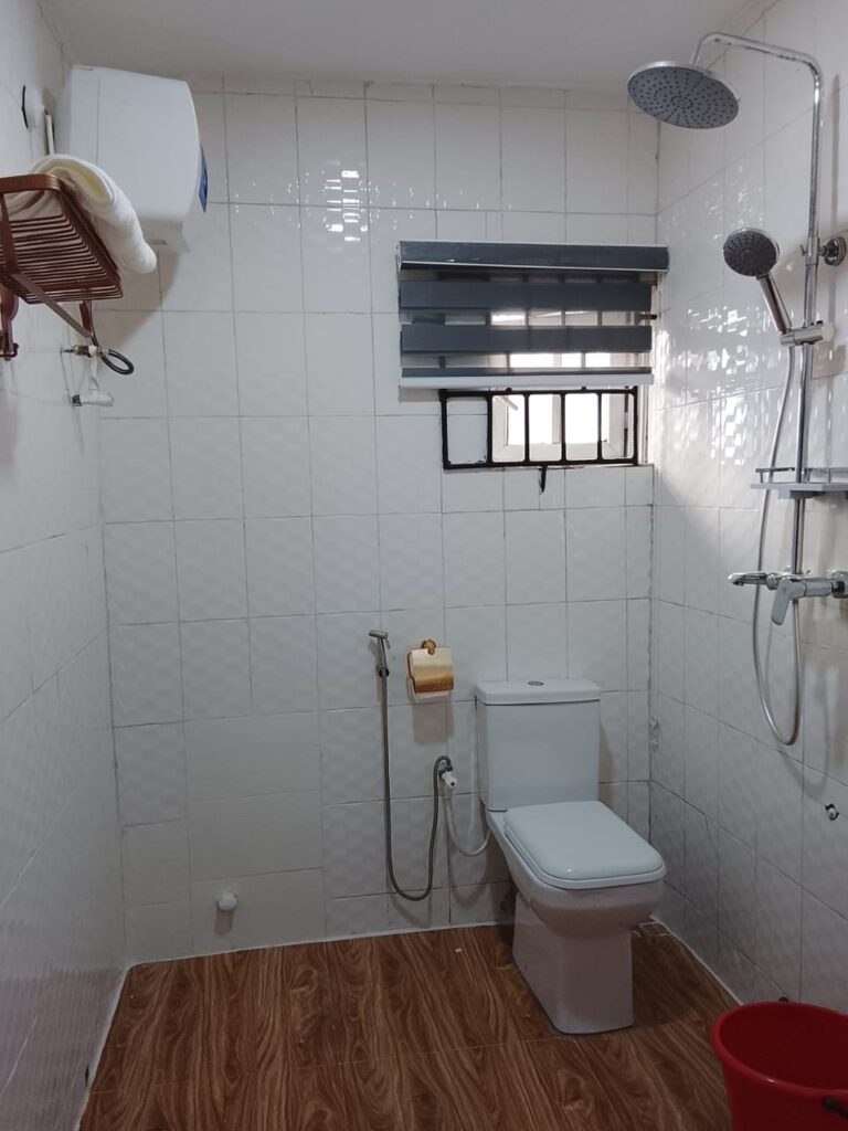 Devhak fct abuja executive Toilet section