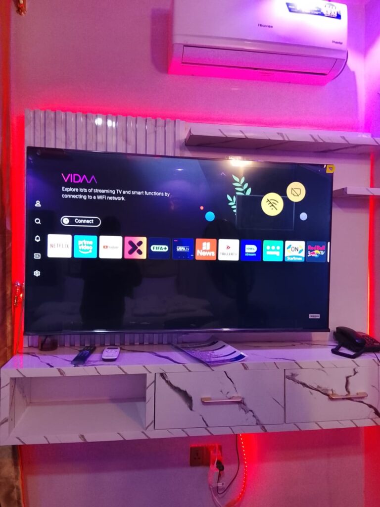 devhak hotel apartment tv area