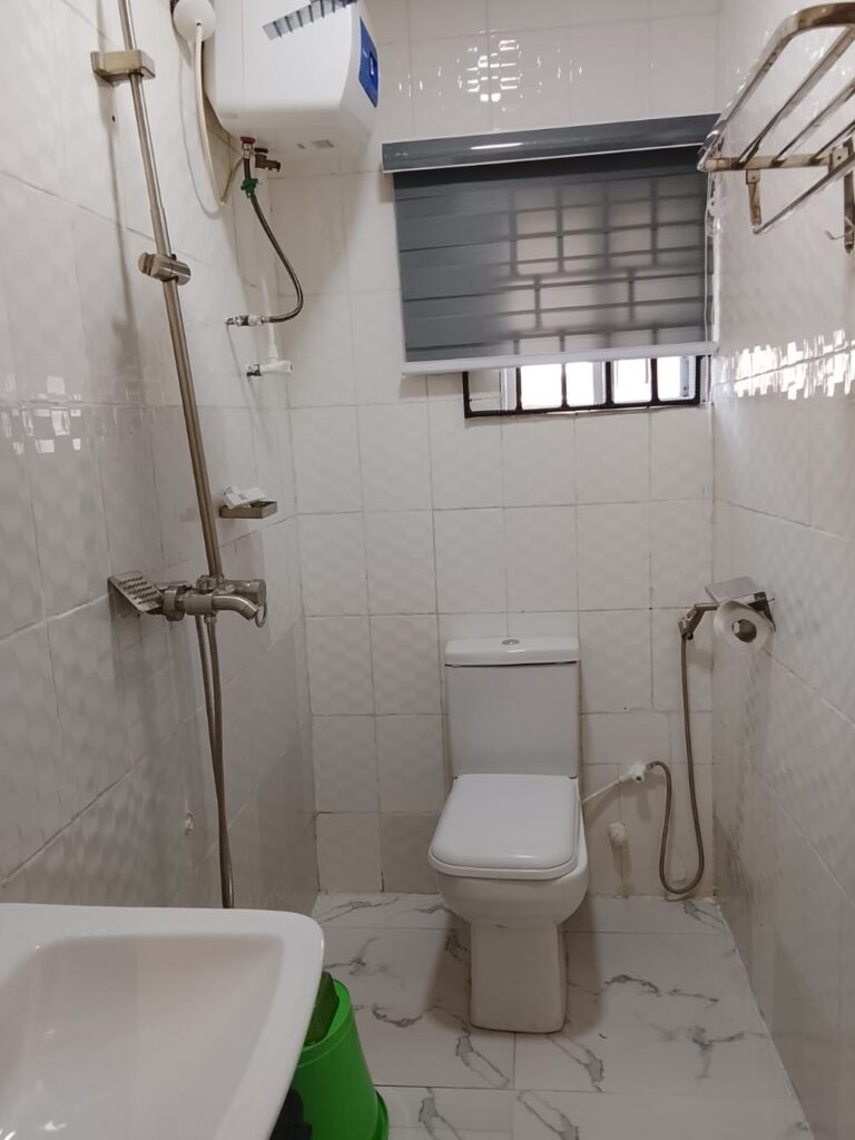 devhak hotel imo deluxe bathroom area